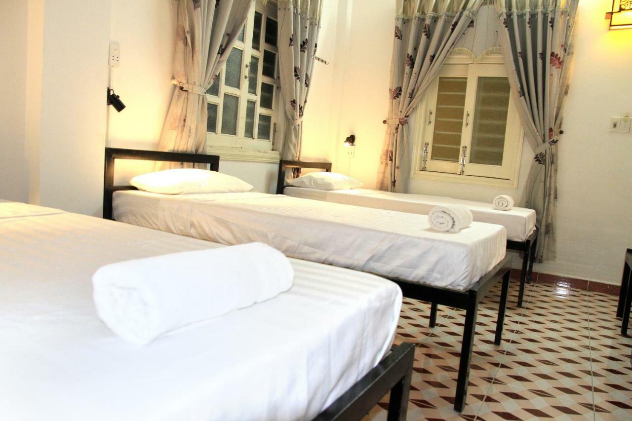 Quy Long Homestay 会安 外观 照片