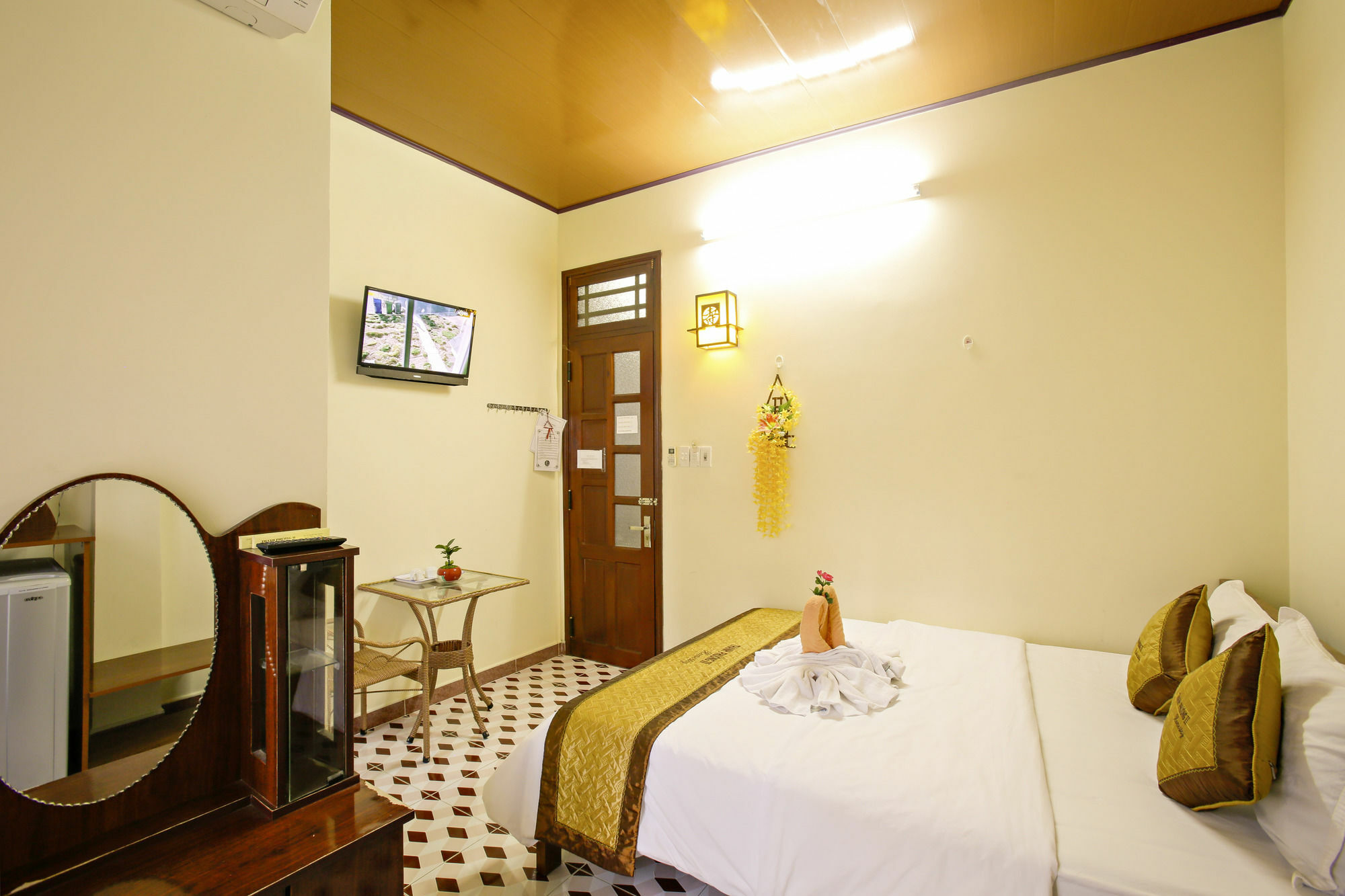 Quy Long Homestay 会安 外观 照片